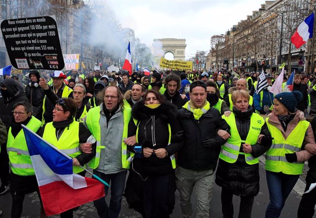 Manifestación de los 'chalecos amarillos' en París