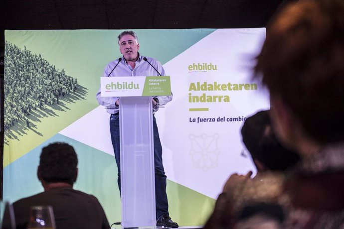 Joseba Asiron, alcalde de Pamplona, en un acto de EH Bildu