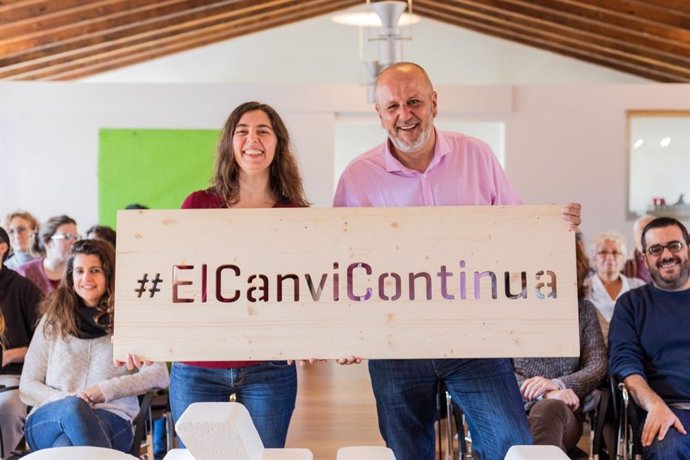 Miquel Ensenyat y Neus Truyol en la presentación de la campaña #ElCanviContinua