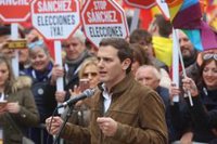 Rivera pide elecciones para "elegir un Gobierno constitucionalista": "A Sánchez se le acaba la escapada"