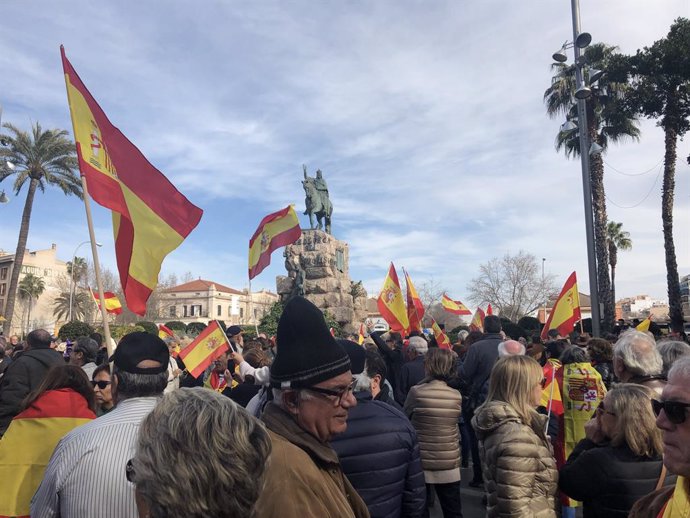 Concentració per defensar l'unitat d'Espanya a Palma de Mallorca