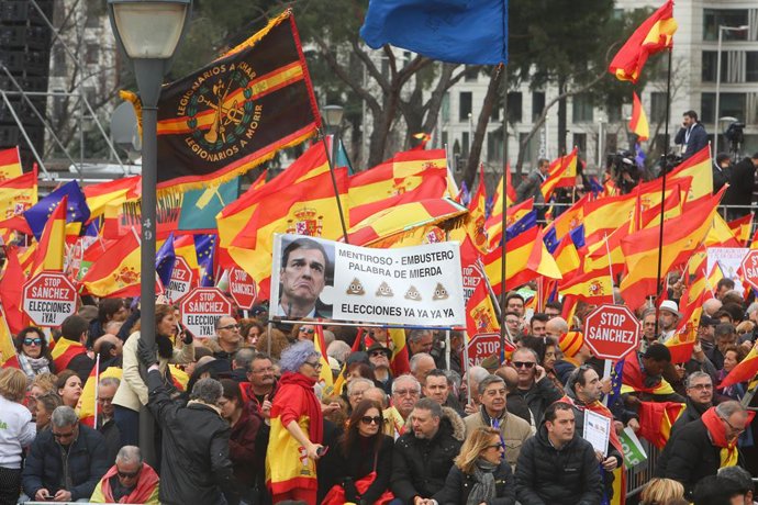 Concentració a la Plaa de Colón (Madrid) sota el lema 'Per una Espanya unida' 