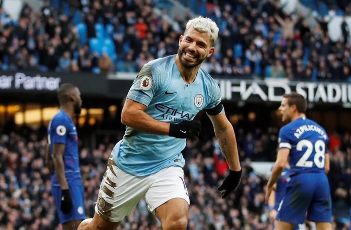 El delantero argentino Sergio Agüero celebra un gol con el Manchester City