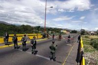 El chavismo denuncia el despliegue de paramilitares en la frontera entre Venezuela y Colombia