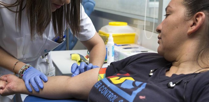 Donaciones de sangre, reservas de sangre