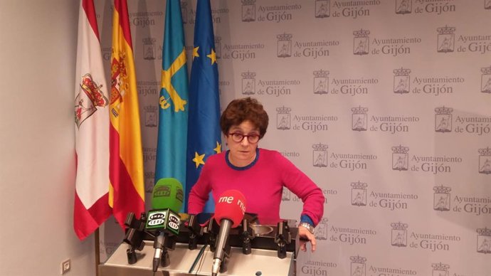 ANA CASTAÑO, CONCEJALA DE IU EN EL AYUNTAMIENTO DE GIJÓN