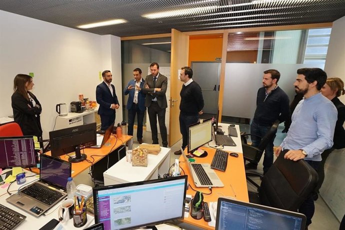 El alcalde de Valladolid y el secretario de Estado de agenda digital visitan la 
