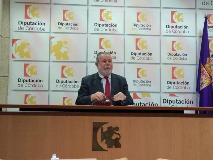 Salvador Blanco en rueda de prensa