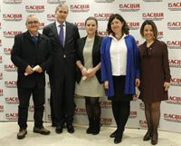 ACIJUR dedica el seu premi 'Vete a hacer puñetas' a la confiscació de mòbils i ordinadors a Europa Press