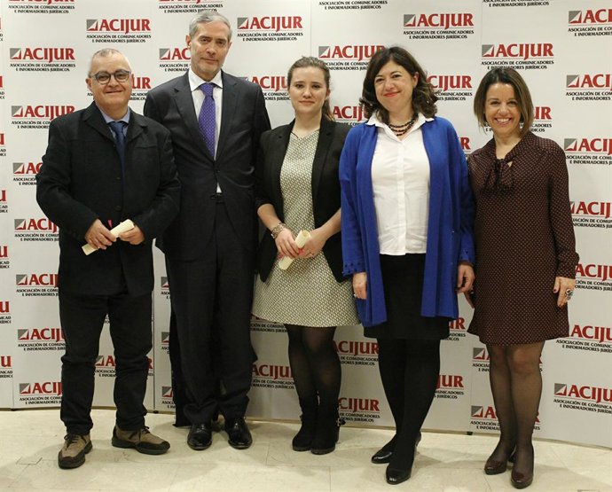 Entrega de la VIII Edició dels Premis Punyetes d'ACIJUR a la seu de la Rosteixo