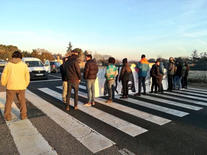 Corte de la entrada a Lleida por la avenida Rovira Roure