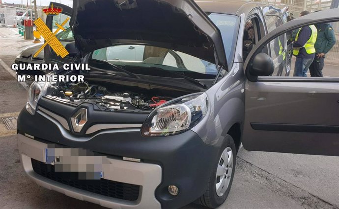 Vehículo sustraído recuperado en el Puerto de Almería