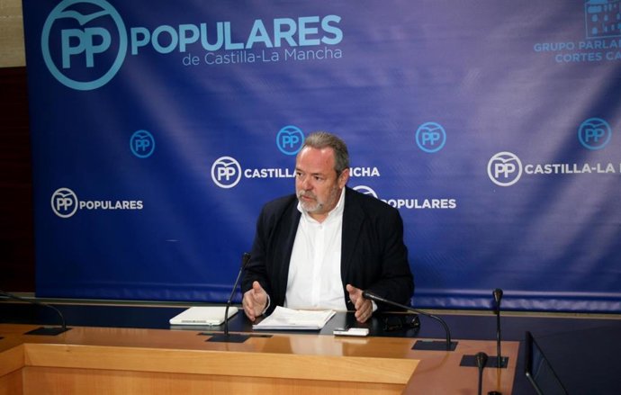Pp Clm (Cortes De Voz Y Fotografía) Jesús Labrador, En Rueda De Prensa 120219