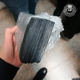 Agentes de Policía del distrito #Salamanca detienen a un individuo que intentó e