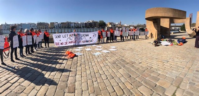 Acto en Sevilla en favor de las personas migrantes