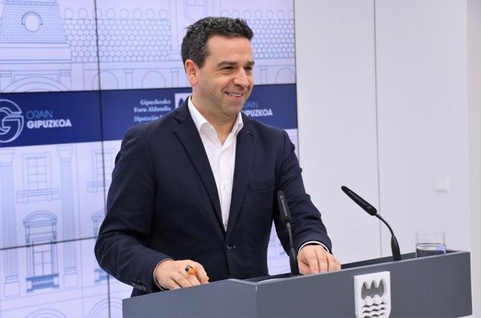 El portavoz de la Diputación de Gipuzkoa, Imanol Lasa