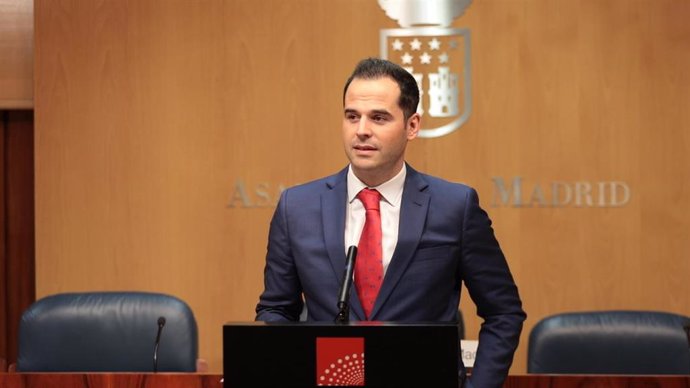 El portavoz de Ciudadanos en la Asamblea de Madrid, Ignacio Aguado, comparece tr