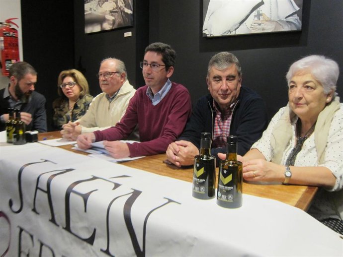 Rueda de prensa de 'Jaén Merece Más'