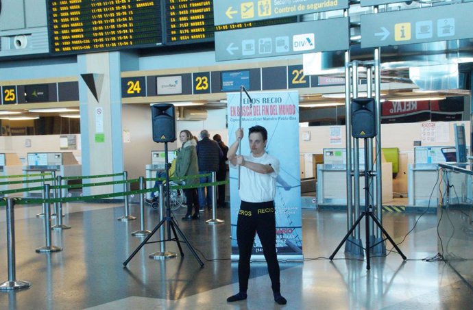 Eros presenta su proyecto en la terminal aeroportuaria