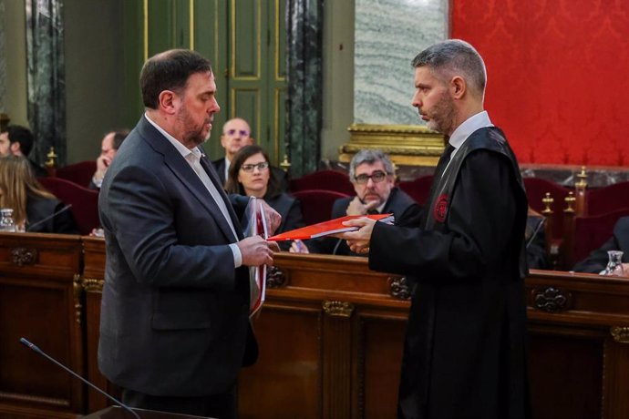 El líder de ERC Oriol Junqueras durante la sesión inaugural del juicio del 1-O.