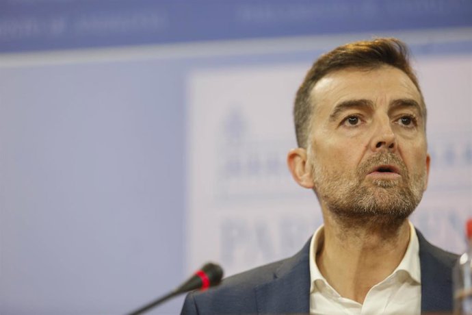 Rueda de prensa de Antonio Maíllo en el Parlamento de Andalucía