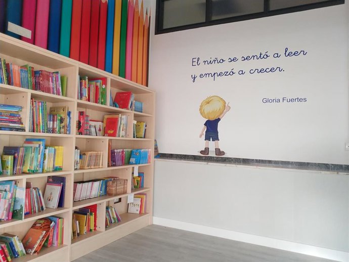 Imagen de la nueva biblioteca del Colegio Jesuitinas de Valladolid