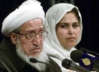 Muere Sibgatulá Mojadedi, primer presidente de Afganistán tras la caída del Gobierno prosoviético