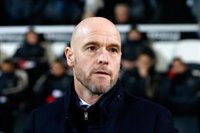 Ten Hag asegura que De Jong está "en forma" para el "gran desafío" de batir al Real Madrid