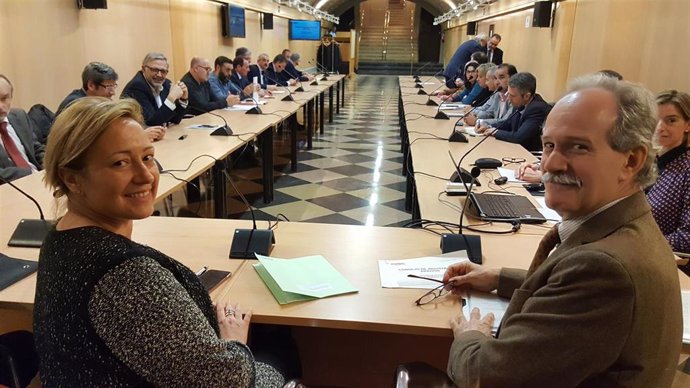 Gastón en la VIII sesión del Pleno del Consejo de Industria de Aragón