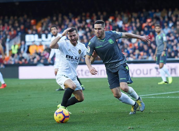 Soccer: Valencia v Real Sociedad - La Liga