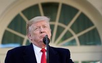 Trump dice no estar "contento" con el principio de acuerdo en el Congreso y reitera que "el muro será construido"
