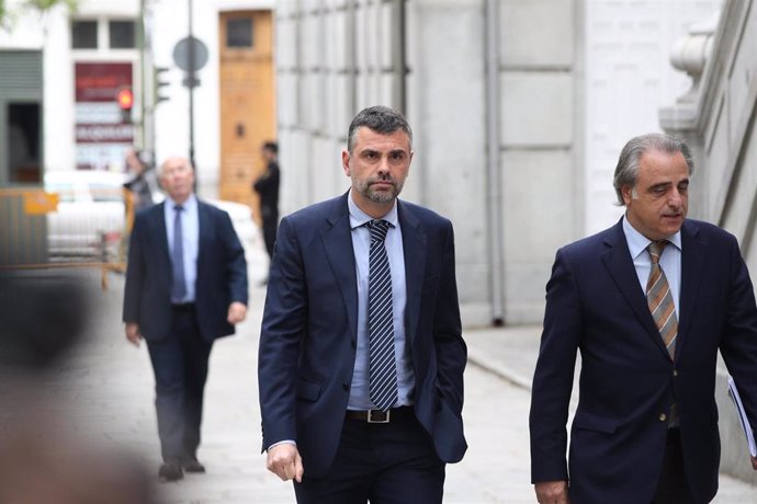 El exconseller de Empresa catalán Santi Vila llega al Tribunal Supremo