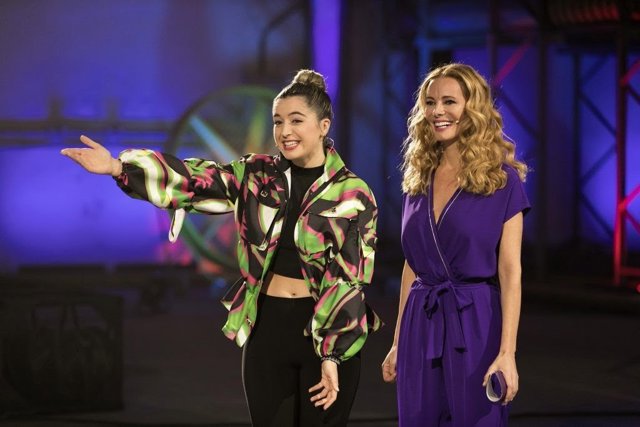 Lola Índigo y Paula Vázquez en FAMA