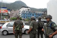 La Defensoría de Brasil asegura tener indicios de que la policía "fusiló" a 13 personas en una favela de Río de Janeiro