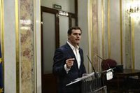 Rivera insta a Sánchez a convocar elecciones hoy mismo: "Se acabó la escapada"