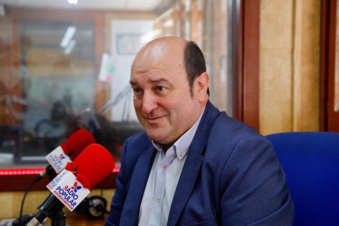 Andoni Ortuzar es pronuncia sobre el procés en una entrevista a Radio Popular