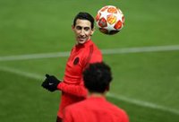 La UEFA investiga el lanzamiento de una botella a Di María en Old Trafford