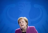 Merkel dice que Alemania estudiará si mantiene sus tropas en Afganistán en función de lo que haga EEUU