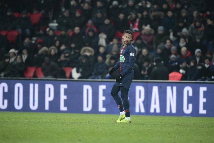 FOOTBALL - FRENCH CUP - PSG v STRASBOURG