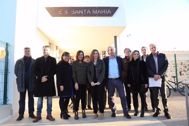 Inauguración oficial del nuevo IES Santa Maria, con una capacidad para 480 alumnos