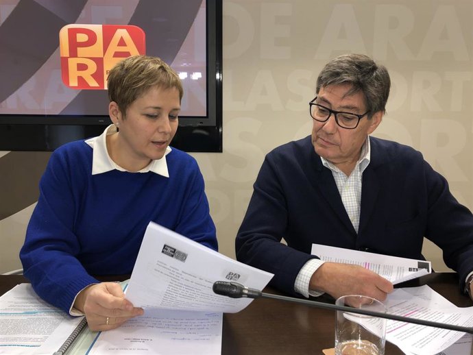 Berta Zapater y Arturo Aliaga (PAR), este jueves en las Cortes de Aragón