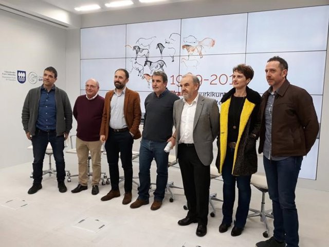 Presentación del 50 aniversario de la cueva de Ekain