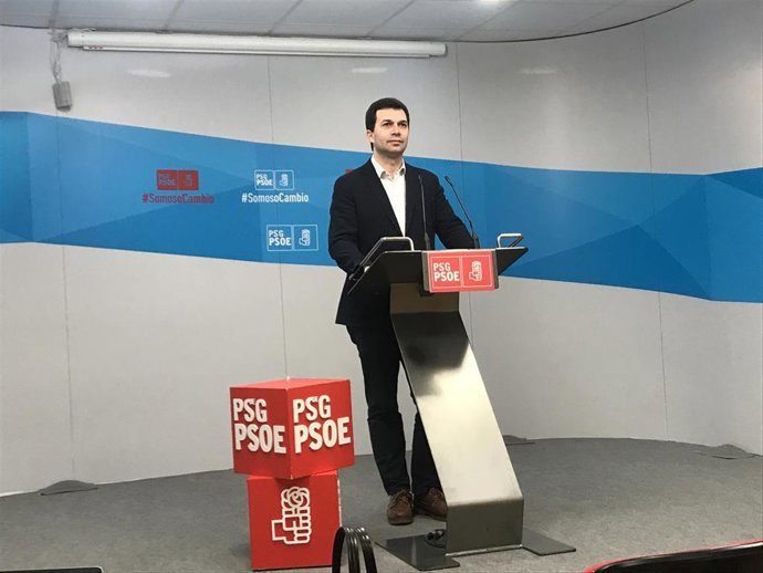 El secretario general del PSdeG, Gonzalo Caballero, en rueda de prensa