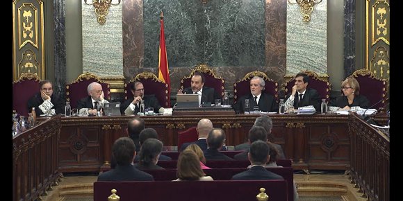 1. Junqueras justifica l'1-O i la declaració d'independència perquè el Govern espanyol es va negar a negociar