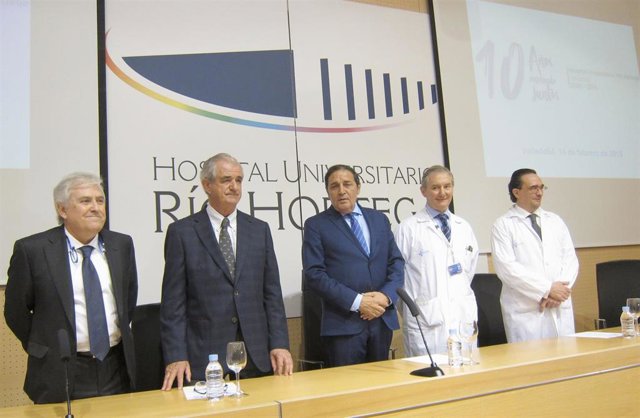 Acto de celebración del décimo aniversario del Hospital Universitario Río Horgeg