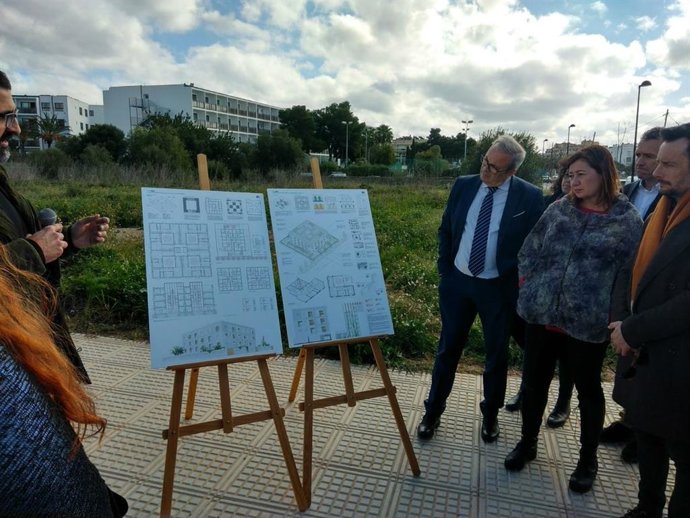 Armengol en presentació promoció habitatges