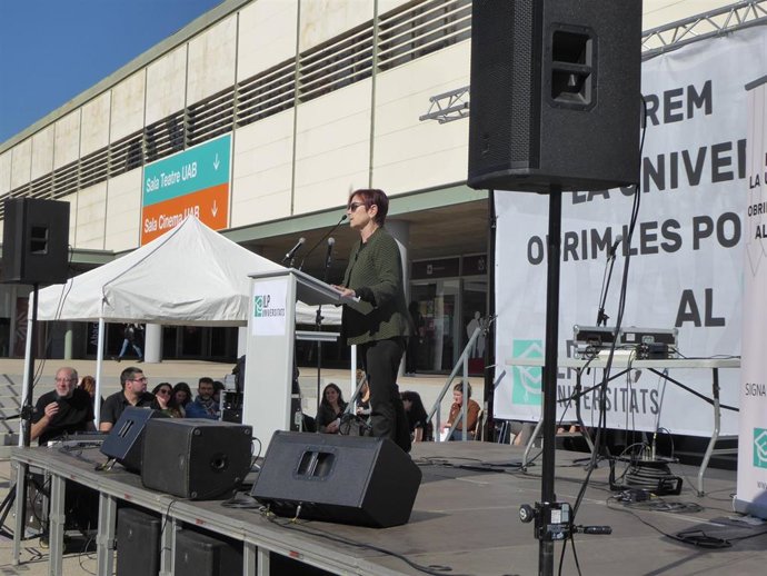 La rectora de la UAB, Margarita Arboix, durante su intervención