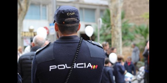 2. Detenido el director de la UNED de Palma por usar la identidad de profesores para influir en unas elecciones internas