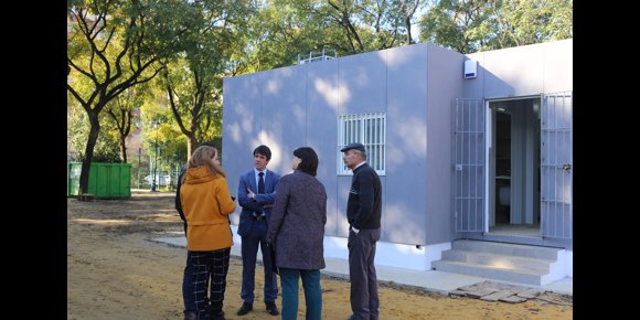 6. Ayuntamiento de Sevilla pone casetas modulares en Parque Amate con el plan de reformas de centros de trabajo de Parques