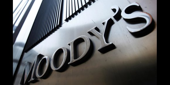 10. Moody's cree que la decisión de Santander de no recomprar sus 'CoCos' encarecerá futuras emisiones